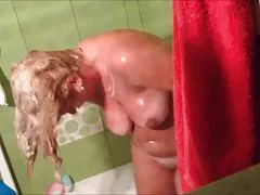 年轻的有能力的女学生